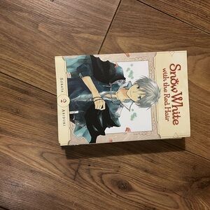 Manga, book 2 of Snow white with red hair, brand new condition!